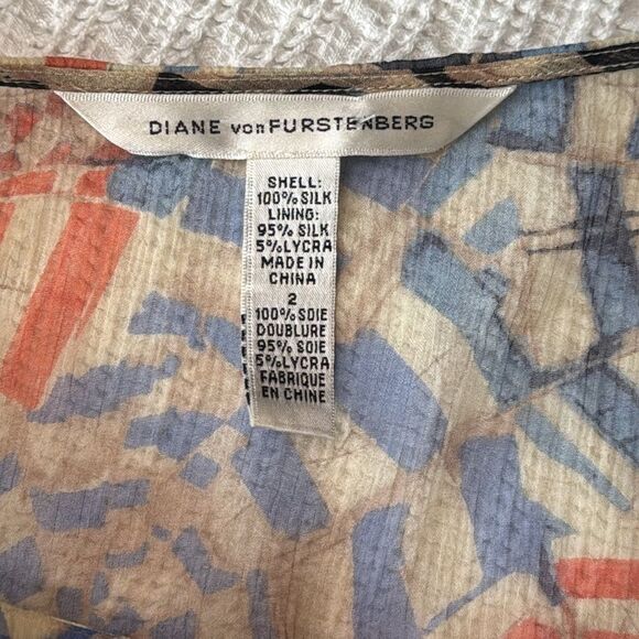 Diane Von Furstenberg Silk Dress Red Cream Blue - Picture 6 of 7